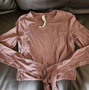 Lululemon Long Sleeve Tie Front Shirt Size 4
